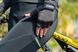 картинка Рукавички ONRIDE Hold 20 колір чорний/сірий з лініями 4