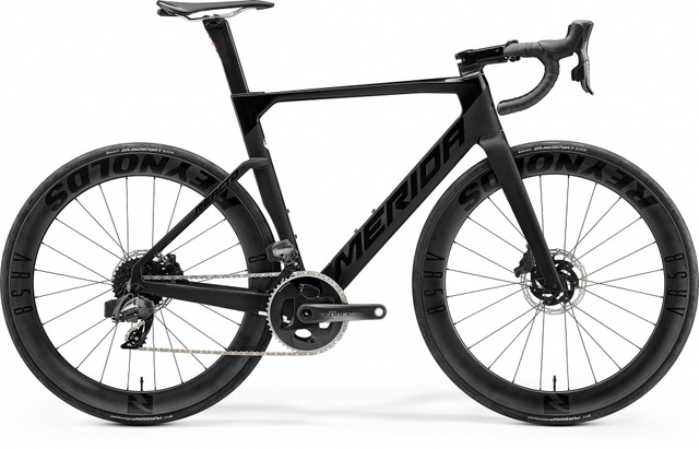 фото Велосипед шосейний 28" Merida REACTO FORCE EDITION (2021) glossy black/matt black