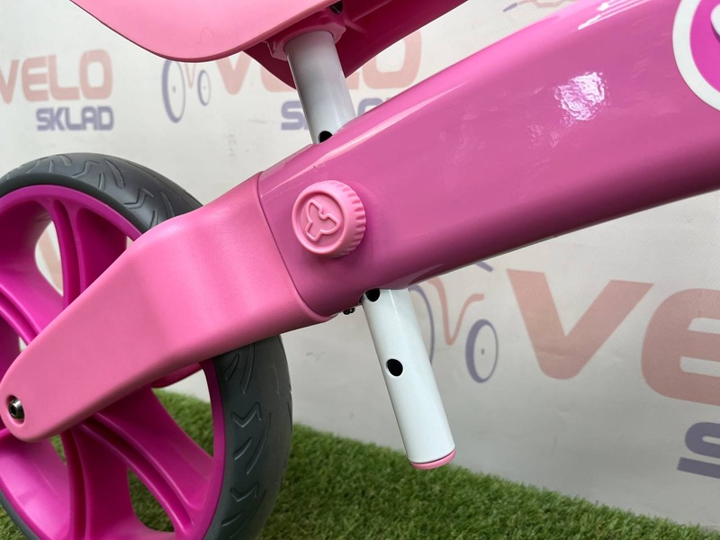 фото Дитячий велобіг на 2-5 років рожевого кольору